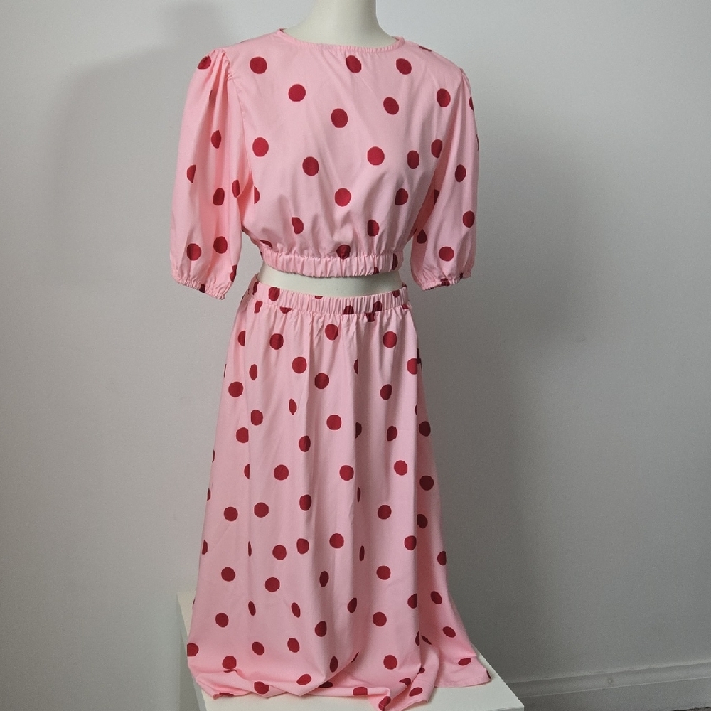 Pink & Red Polka Dot Top + Skirt Set for Casual Wear (size: M/ L)